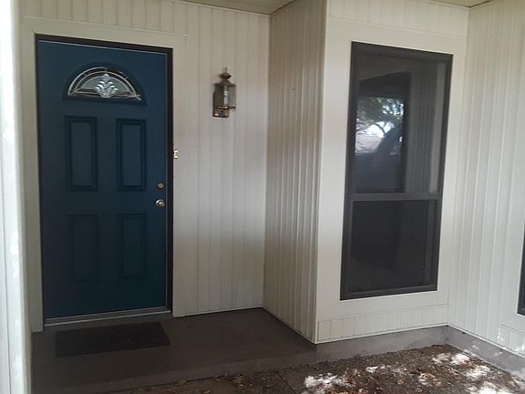 2nd image of 644 Pleasant Manor Ave
