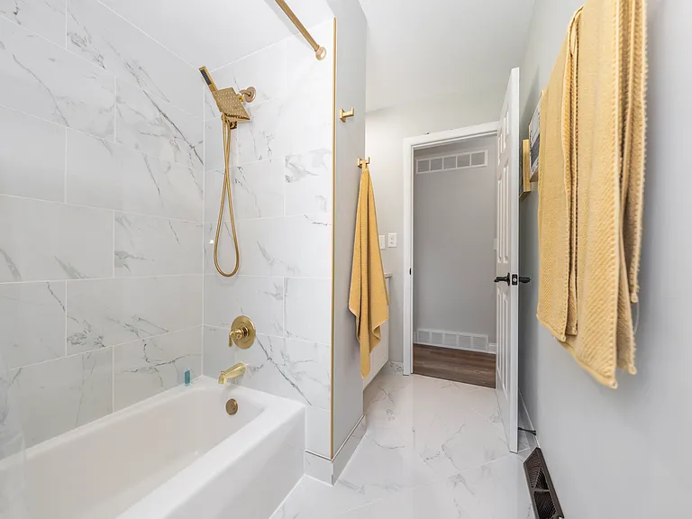 788 N Emroy Ave — Photo 25