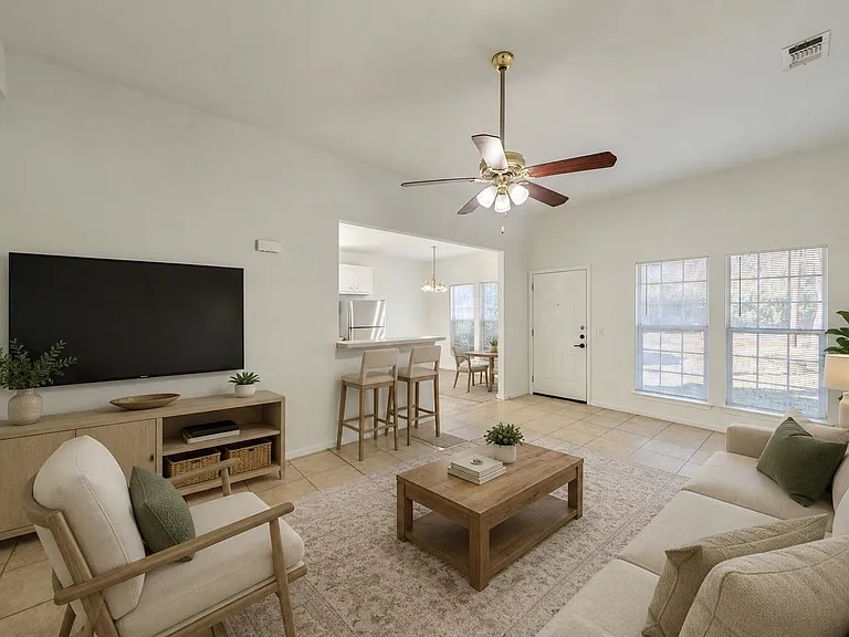 5502 Finch St #B — Photo 5