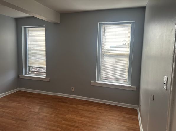 800-802 N Adams St #3D