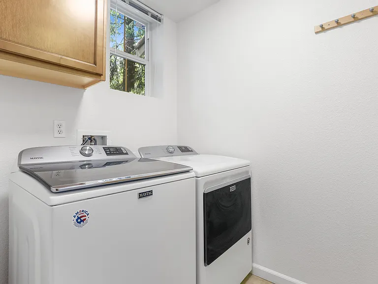 2189 Beech Cir #1 — Photo 8