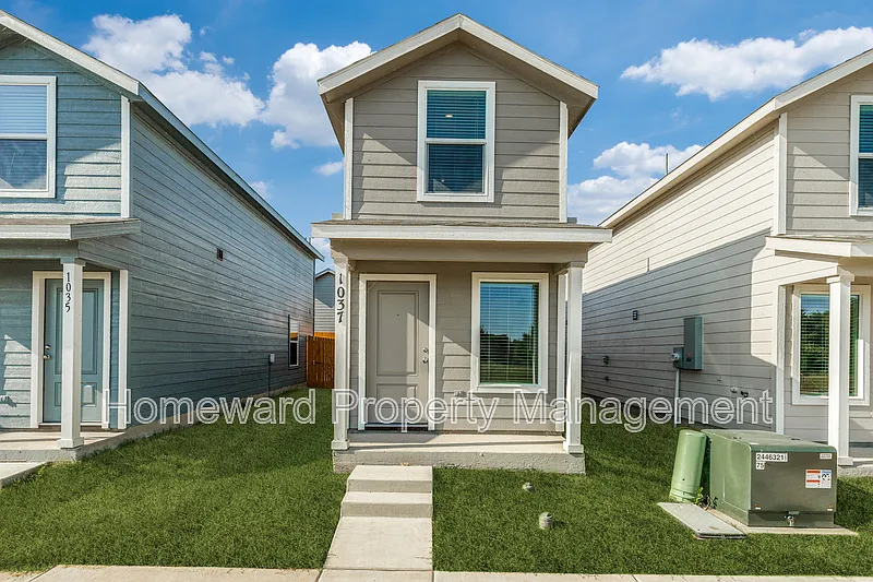 1 bed, 2.0 bath, 661 sqft, $1,275 — Photo 2