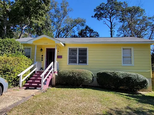 1513 Yancey St Photo 1