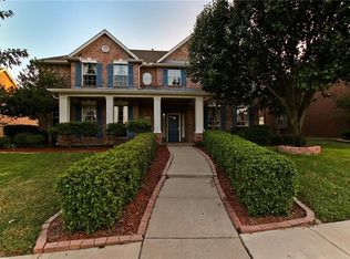 829 Crestview Dr, Coppell, TX 75019