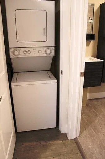 225 Blackburn Ave #3-1A — Photo 7
