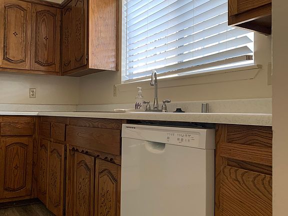 3rd image of 3608 Lafayette Dr NE #3