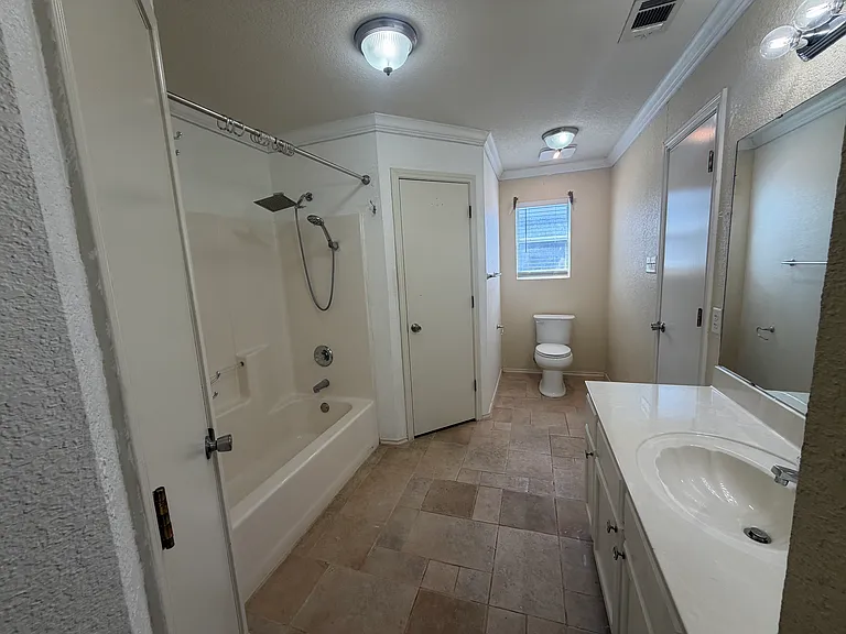 3505 Lakecrest Dr — Photo 19