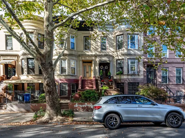 505 Macon Street, New York City, NY 11233