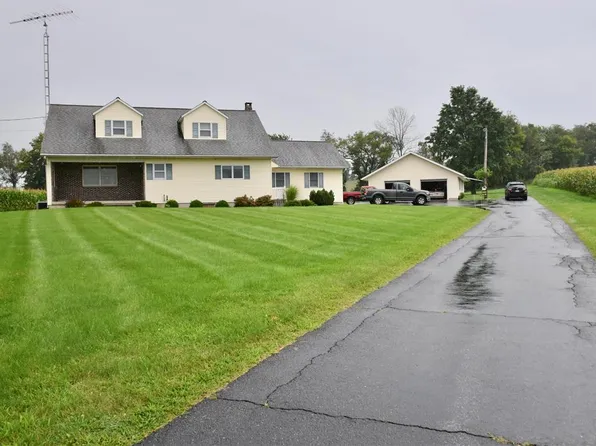 567 Deer Run Rd, Bangor, PA 18013