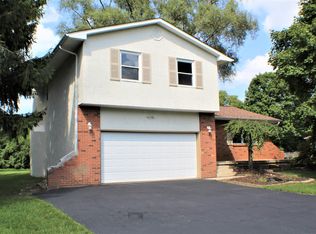 3241 Pebble Beach Rd, Grove City, OH 43123