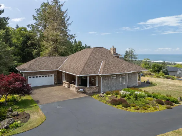 6515 Pacific Overlook Dr, Neskowin, OR 97149