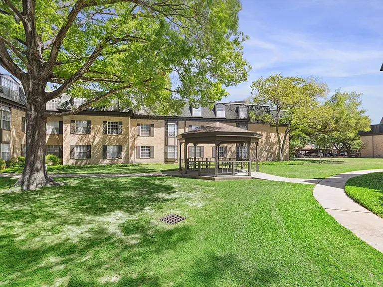 Treemont Senior Living — Photo 11