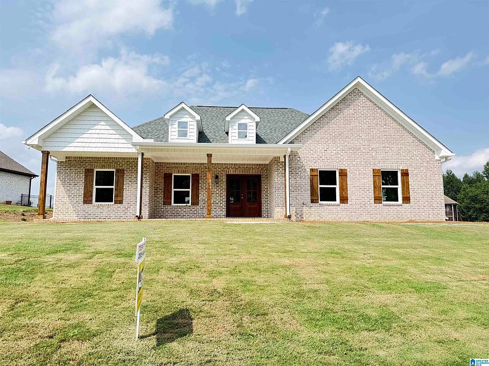 1st image of 104 Edgewater Dr