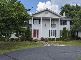 1565 E Cardinal Rd, Ozark, MO 65721