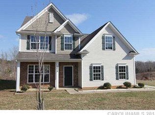 3848 Catawba Creek Dr, Gastonia, NC 28056