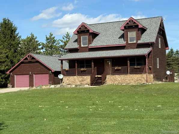 4765 Mertz Rd, Mayville, MI 48744