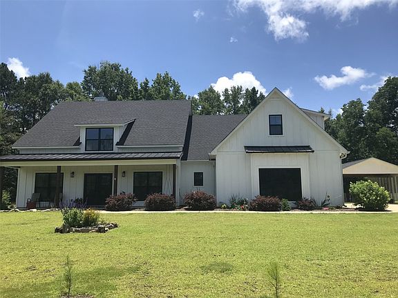 2nd image of 4636 Sandhill Rd