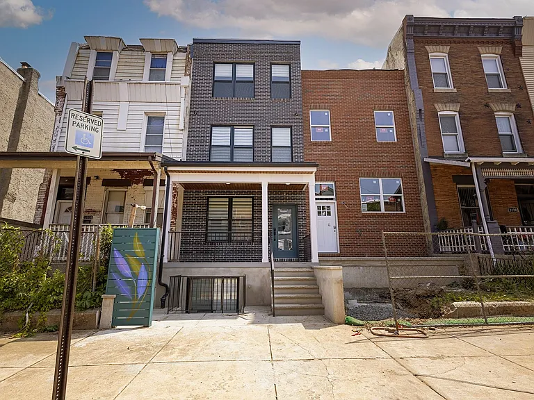 3116 Clifford St #A14 — Photo 31