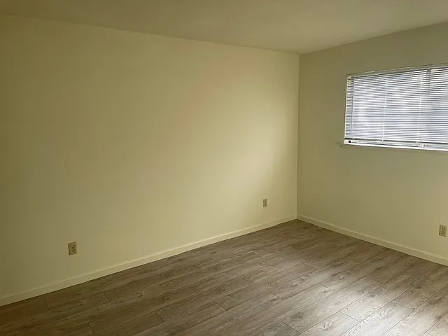 3325 Jayanne Way — Photo 5