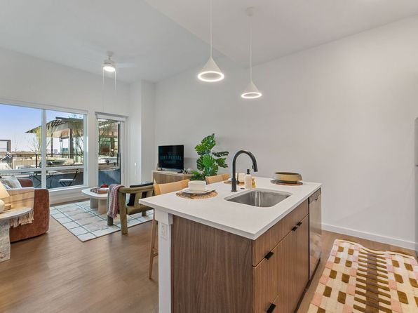 110 S Laredo St #701