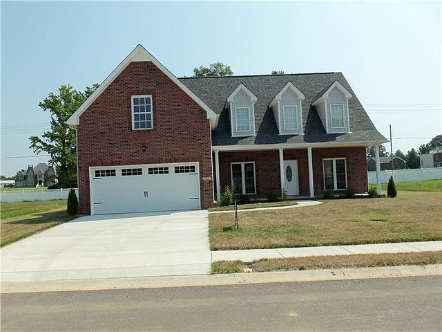 1st image of 717 Richards Dr