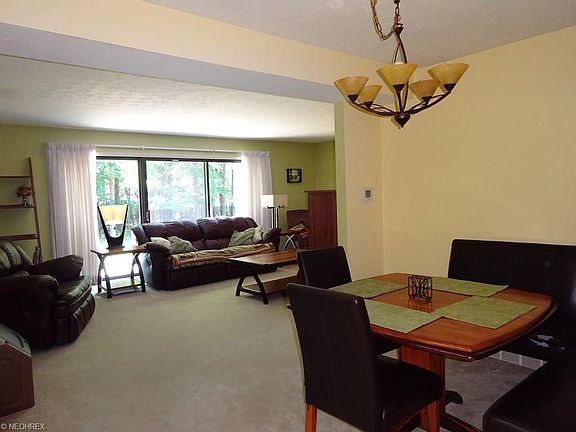 2nd image of 19258 Briarwood Ln #2