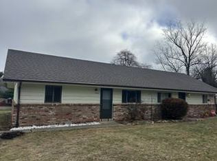 327-329 N Beach Dr #333, Monticello, IN 47960