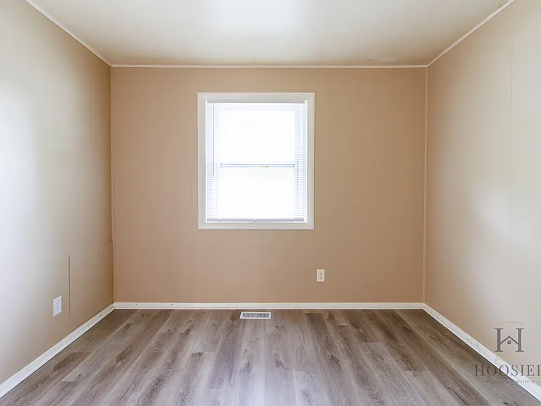 3914 Richelieu Rd — Photo 11