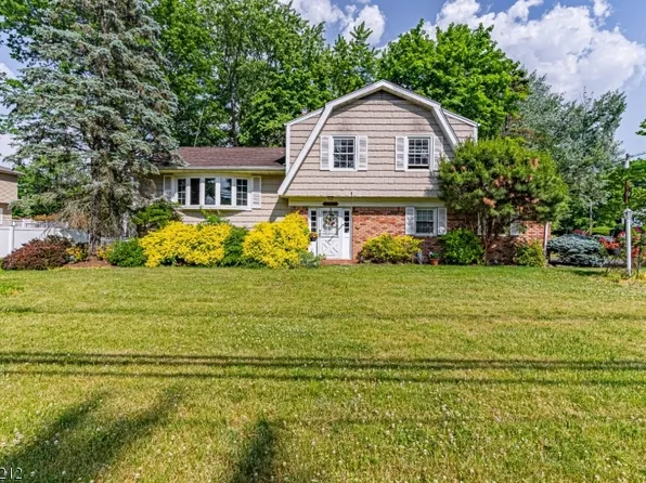 39 Weinmanns Blvd, Wayne Twp., NJ 07470