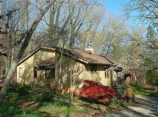 510 Rainbow Rd, Seneca, SC 29678