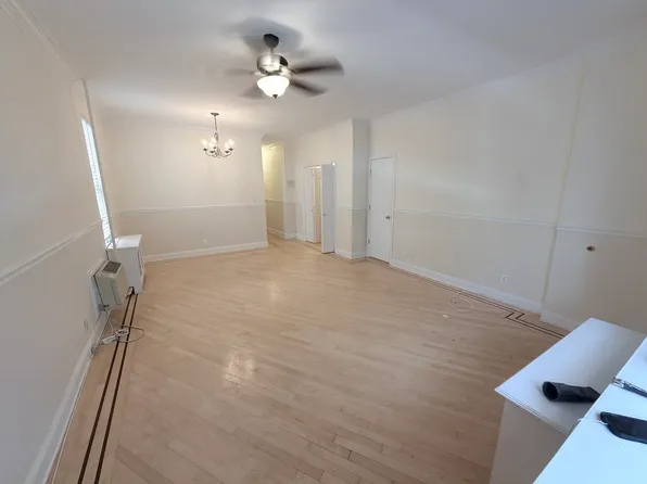 268 E 235th St #1, Bronx, NY 10470
