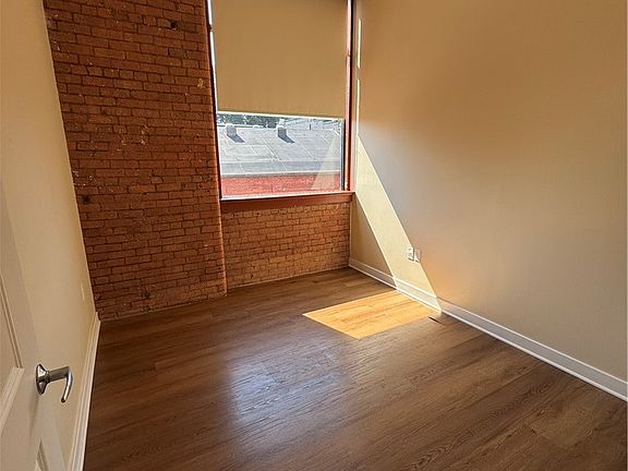 4th image of 64 Commercial St #301