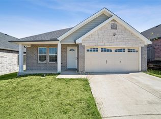 807 N Ridge Dr, White Settlement, TX 76108