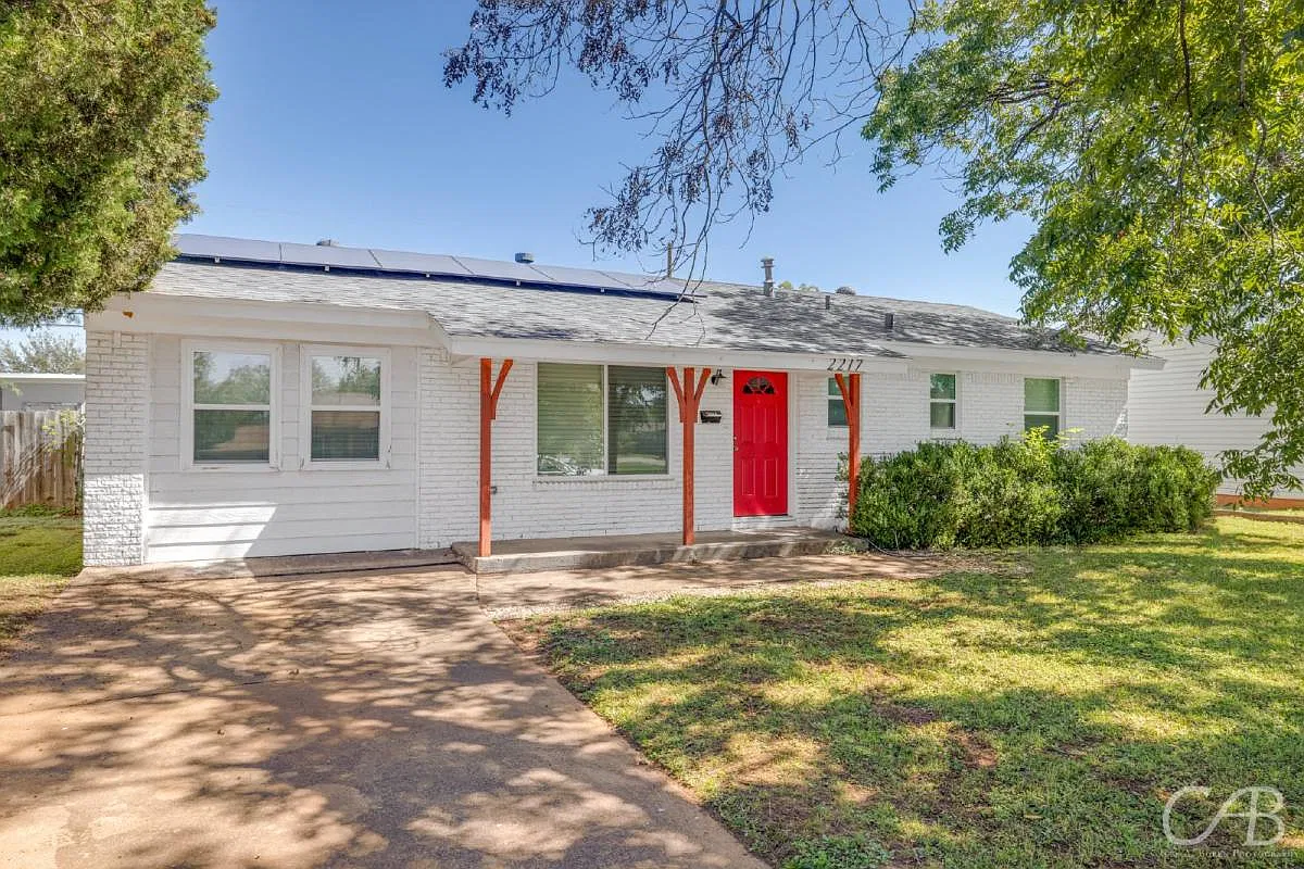 2217 Bel Air Dr in Abilene, TX 79603 — Photo 1