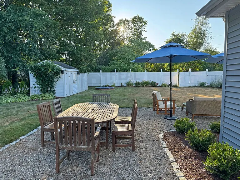 4 Robin Ln — Photo 14
