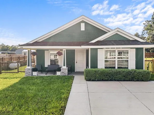 1981 N Roberts Trl, Bell, FL 32619