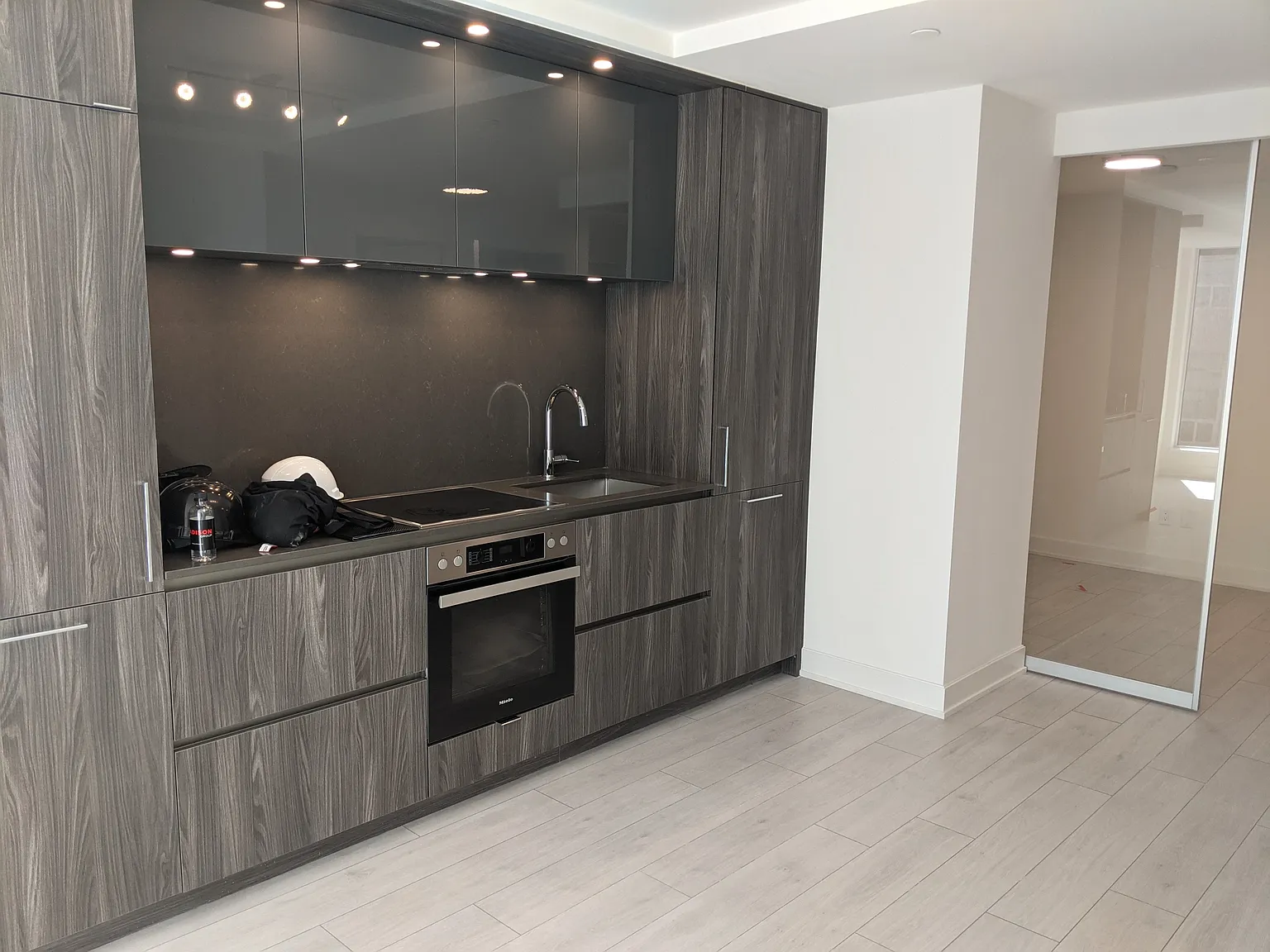 15 Mercer Street Toronto — Photo 3
