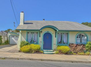 144 17th St, Pacific Grove, CA 93950