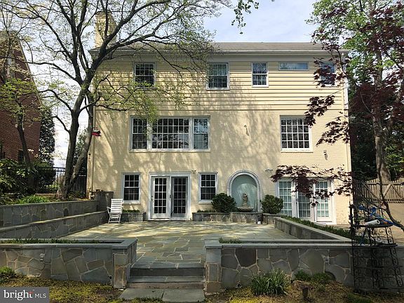 2nd image of 3508 Cummings Ln