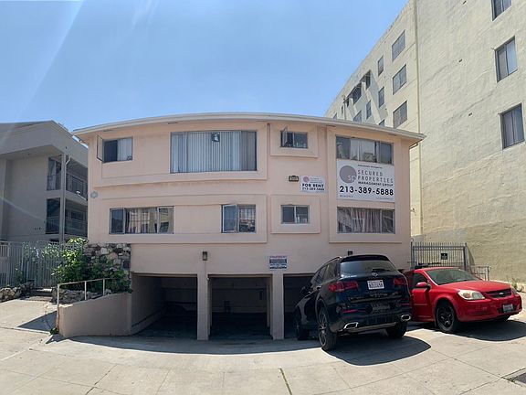 2nd image of 515 S Serrano Ave APT 4