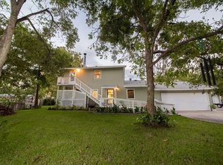 906 Crest Circle Dr, Granite Shls, TX 78654
