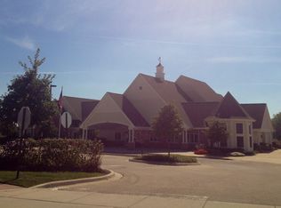 1001 Riviera Dr, Elgin, IL 60124