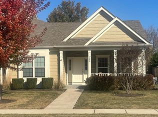 650 Baker St, Walworth, WI 53184