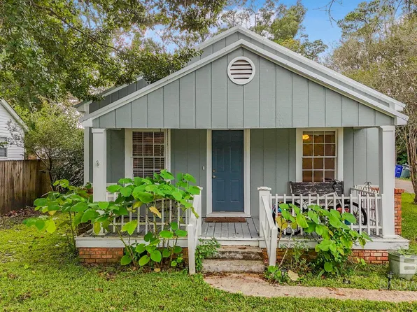 405 N Pine St, Foley, AL 36535
