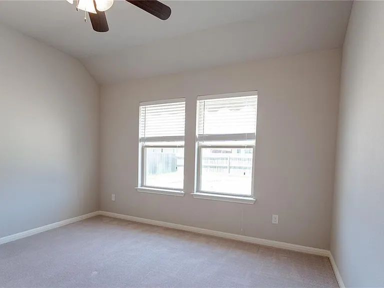 8238 Arezzo Dr — Photo 25