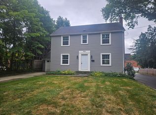 922 E Crain Ave, Kent, OH 44240