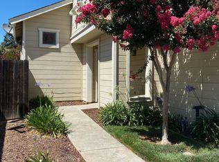 6302 Laguna Mirage Ln, Elk Grove, CA