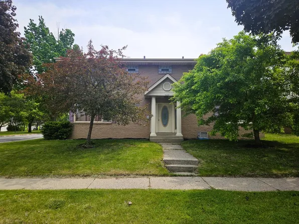 3200 South 76th STREET, Milwaukee, WI 53219