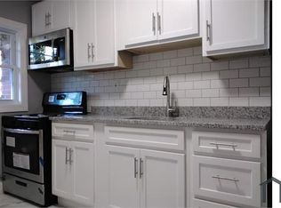 999 N Hill Rd, Baltimore, MD 21218