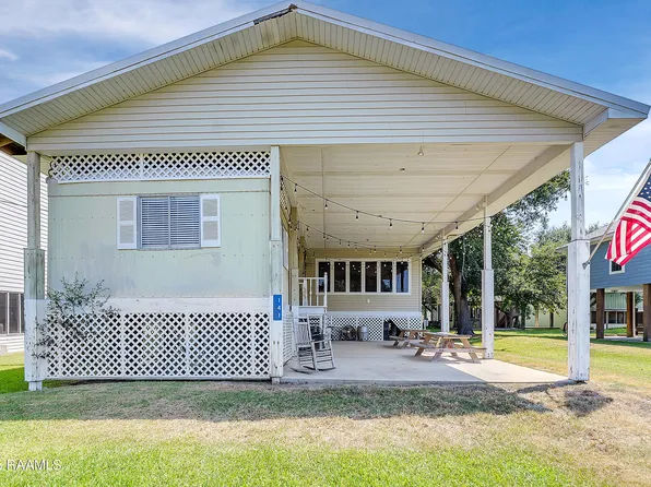 141 Martin Hebert St, Lake Charles, LA 70607